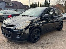 Schwarz Gebraucht 2011 Hyundai i20 Active Kleinwagen | 1.999 € (Fairer Preis)