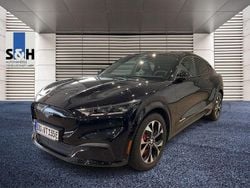Schwarz Gebraucht 2022 Ford Mustang Mach-E Standard Range SUV | 26.990 € (Fairer Preis)