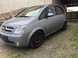 Grau Gebraucht 2003 Opel Meriva Van / Kleinbus | 600 € (Superpreis)