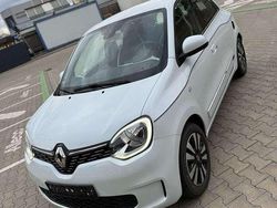 Weiß Gebraucht 2021 Renault Twingo LIMITED Kleinwagen | 9.500 € (Guter Preis)