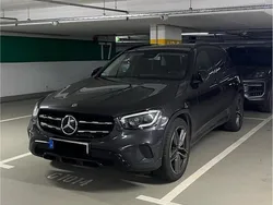 Grau Gebraucht 2019 Mercedes GLC220 Night SUV | 34.000 € (Etwas zu teuer)