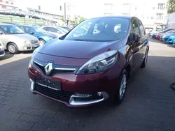 Rot Gebraucht 2014 Renault Scénic III Van / Kleinbus | 8.990 € (Etwas zu teuer)