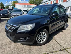 Deep black perleffekt Gebraucht 2009 VW Tiguan Trendline SUV | 6.900 € (Fairer Preis)