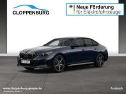 Schwarz Neu 2025 BMW i5 M Sport Limousine | 82.775 € (Teuer)