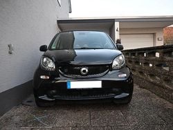 Schwarz Gebraucht 2019 Smart ForTwo Electric Drive | 8.299 € (Fairer Preis)