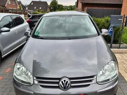 Grau Gebraucht 2006 VW Golf V Goal Kleinwagen | 1.650 € (Superpreis)