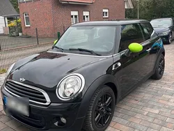 Schwarz Gebraucht 2013 Mini ONE Kleinwagen | 5.500 € (Fairer Preis)