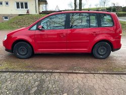 Gebraucht 2003 VW Touran Basis Van / Kleinbus | 2.800 € (Etwas zu teuer)