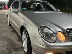 Bronze Gebraucht 2004 Mercedes E200 Classic Limousine | 5.150 € (Fairer Preis)