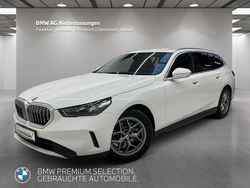 Weiß Gebraucht 2024 BMW 520 Limousine | 47.470 € (Guter Preis)