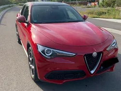Rot Gebraucht 2019 Alfa Romeo Stelvio Business SUV | 21.999 € (Fairer Preis)