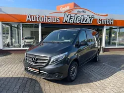 Grau Gebraucht 2019 Mercedes Vito Van / Kleinbus | 20.950 € (Superpreis)