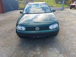 Grün Gebraucht 2003 VW Golf IV Comfortline Kombi | 1.600 € (Fairer Preis)