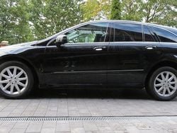 Schwarz Gebraucht 2013 Mercedes R350 AMG line Van / Kleinbus | 11.890 € (Guter Preis)