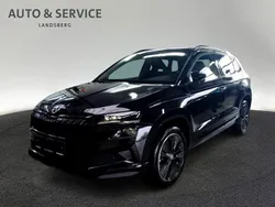 Schwarz Neu 2025 Skoda Karoq SportLine SUV | 39.890 € (Teuer)