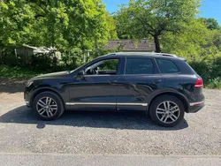 Schwarz Gebraucht 2015 VW Touareg R-line SUV | 24.500 € (Fairer Preis)