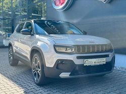Grau Neu 2025 Jeep Avenger Summit SUV | 31.490 € (Teuer)