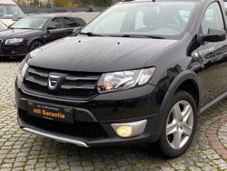 Schwarz Gebraucht 2014 Dacia Sandero Prestige SUV | 7.499 € (Fairer Preis)