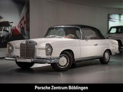 Weiß Gebraucht 1965 Mercedes W111 SE Cabrio | 119.000 €