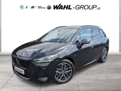 Schwarz Gebraucht 2024 BMW 223 Active Tourer M Sport Van / Kleinbus | 42.690 €