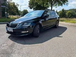 Schwarz Gebraucht 2019 Skoda Octavia Kombi | 20.500 € (Etwas zu teuer)