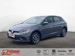 Grau Gebraucht 2024 VW Polo IQ Drive Kleinwagen | 20.860 € (Guter Preis)
