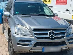 Grau Gebraucht 2010 Mercedes 320 SUV | 9.999 €