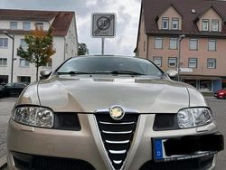 Grau Gebraucht 2005 Alfa Romeo GT Coupé | 3.400 € (Fairer Preis)