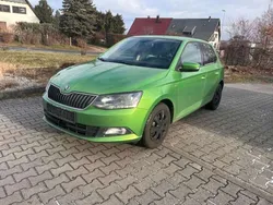 Grün Gebraucht 2017 Skoda Fabia Ambition Kleinwagen | 9.990 € (Fairer Preis)