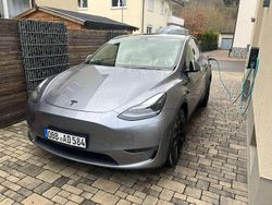 Grau Gebraucht 2023 Tesla Model Y SUV | 34.999 € (Fairer Preis)