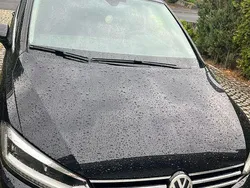 Schwarz Gebraucht 2016 VW Touran Highline Van / Kleinbus | 17.500 € (Superpreis)