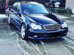 Gebraucht 2006 Mercedes C230 Avantgarde Limousine | 4.200 € (Teuer)