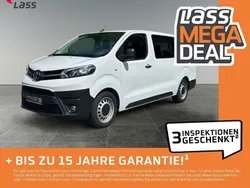 Weiß Gebraucht 2023 Toyota Proace Comfort Van | 29.980 €