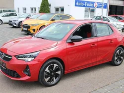 Rot Gebraucht 2023 Opel Corsa-e GS Line Kleinwagen | 16.500 € (Superpreis)
