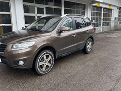 Braun Gebraucht 2010 Hyundai Santa Fe Comfort SUV | 7.990 € (Fairer Preis)