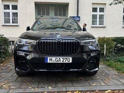 Schwarz Gebraucht 2022 BMW X7 Performance SUV | 65.000 € (Guter Preis)