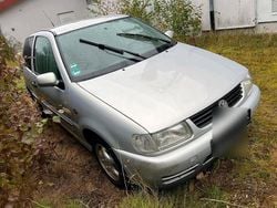 Silber Gebraucht 1999 VW Polo Kleinwagen | 500 € (Superpreis)
