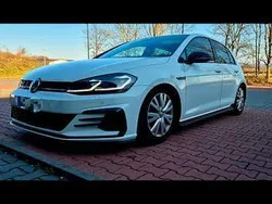 Weiß Gebraucht 2017 VW Golf VII Sound Limousine | 10.200 € (Fairer Preis)
