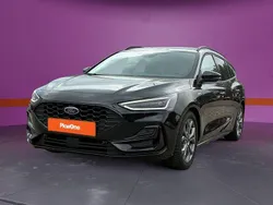 Schwarz Gebraucht 2024 Ford Focus ST-Line X Kombi | 22.960 € (Guter Preis)