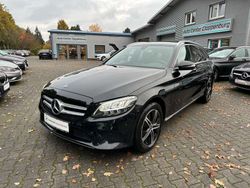 Ung. schwarz unilack Gebraucht 2020 Mercedes C220 Avantgarde Kombi | 22.990 € (Fairer Preis)