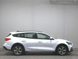 Frost weiss Gebraucht 2020 Ford Focus Active Kombi | 11.980 € (Superpreis)