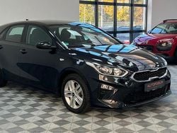 Schwarz Gebraucht 2020 Kia Ceed Edition 7 Limousine | 14.999 €