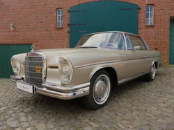 Beige Gebraucht 1967 Mercedes W112 SE Coupé | 89.500 €