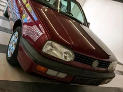 Rot Gebraucht 1995 VW Golf III Limousine | 2.700 €