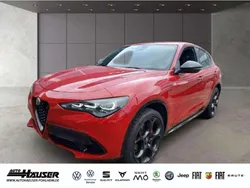 Rot Gebraucht 2023 Alfa Romeo Stelvio Competizione SUV | 42.975 € (Etwas zu teuer)