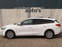 Weiß Gebraucht 2021 Ford Focus Titanium X Kombi | 9.559 € (Fairer Preis)