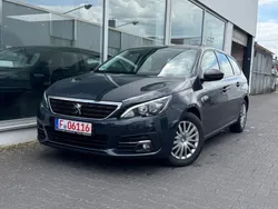Grau Gebraucht 2020 Peugeot 308 Access Kombi | 8.999 € (Guter Preis)