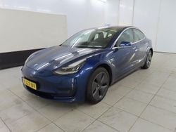 Blau Gebraucht 2020 Tesla Model 3 Standard Range Limousine | 17.900 € (Guter Preis)