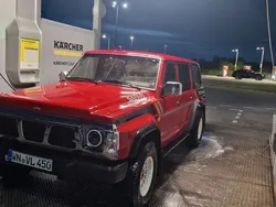Rot Gebraucht 1991 Nissan Patrol SUV | 35.800 €