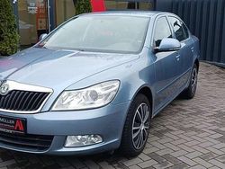 Satingrau metallic Gebraucht 2009 Skoda Octavia Ambiente Limousine | 3.990 € (Fairer Preis)